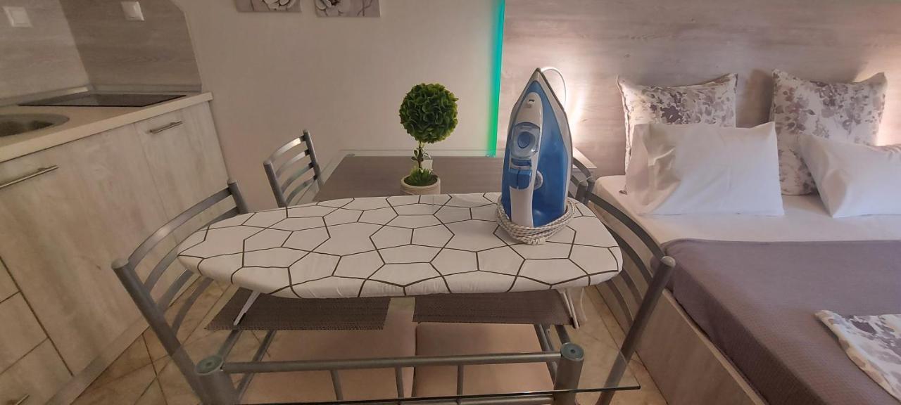 Studio Garden Apartment Nea Kallikrateia Екстериор снимка