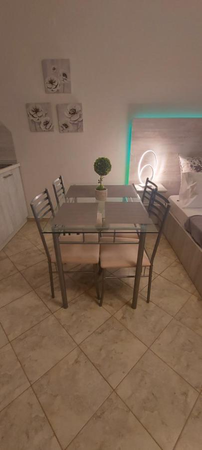 Studio Garden Apartment Nea Kallikrateia Екстериор снимка