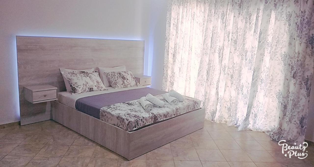 Studio Garden Apartment Nea Kallikrateia Екстериор снимка