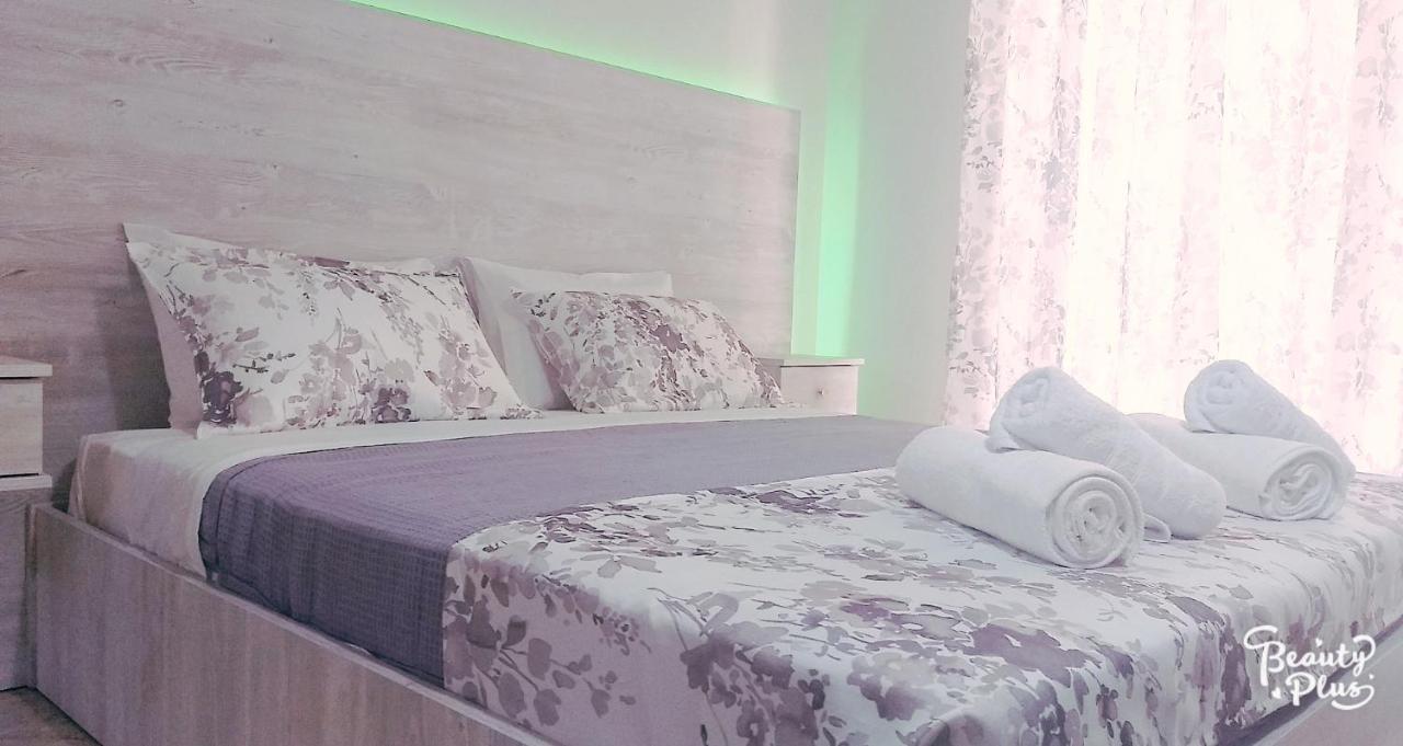 Studio Garden Apartment Nea Kallikrateia Екстериор снимка